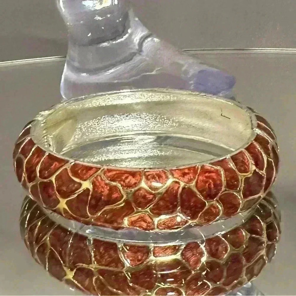 ✅Women’s Silver tone & brown enamel metal hinged  bangle bracelet - Picture 1 of 12